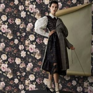 Orient Duvar Kağıdı 1513-02 - Siyah Çiçekli Duvar Kağıtları - Web Sitemiz Üzerinden En Uygun Fiyat Garantisi İle Online Satın Alabilirsiniz.